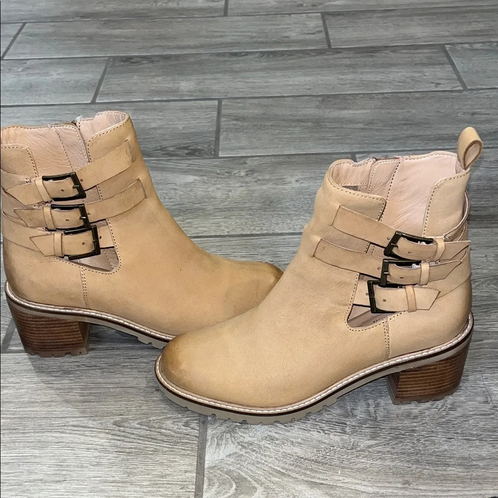 Seychelles Tan Ankle Boots with Triple Buckle Straps and zip closure